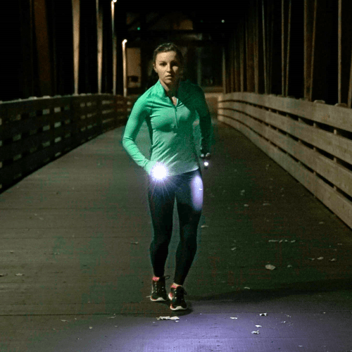 Iluminando tu camino: la guía completa de luces para correr